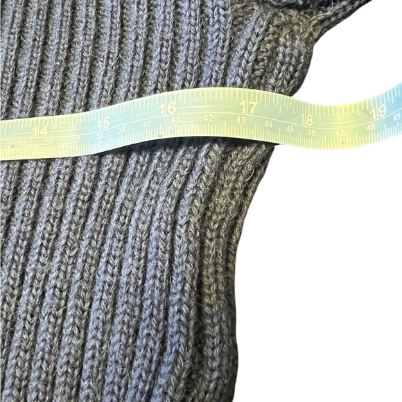 VTG USAF Military Issue Sweater Navy Military 100 % Virgin Wool 38 - Picture 6 of 7